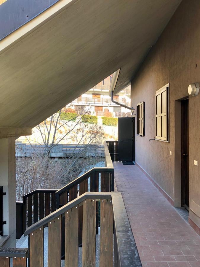 Tabla - Confort Ed Eleganza A 100 Mt Dagli Impianti Aprica Εξωτερικό φωτογραφία