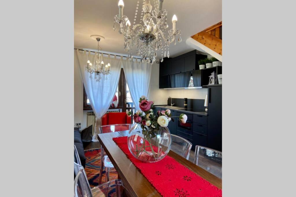 Tabla - Confort Ed Eleganza A 100 Mt Dagli Impianti Aprica Εξωτερικό φωτογραφία