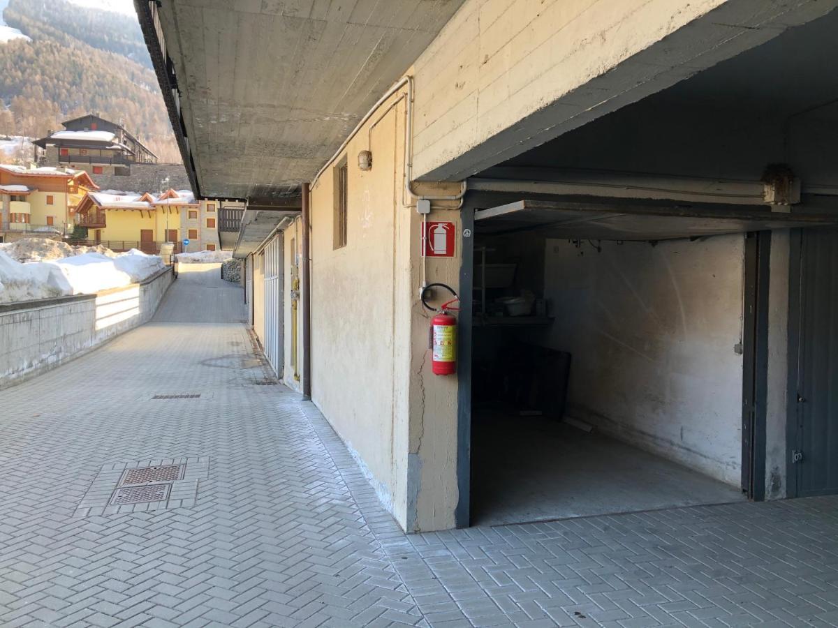 Tabla - Confort Ed Eleganza A 100 Mt Dagli Impianti Aprica Εξωτερικό φωτογραφία